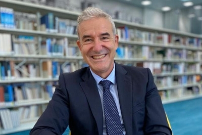 جامعة كلباء تحتفي بإنجاز علمي للدكتور جورجيوس ناسيس، عميد كلية علوم الرياضة